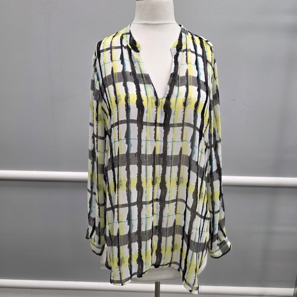 Vince Camuto Multicolor Plaid V-Neck Blouse - Picture 1 of 10